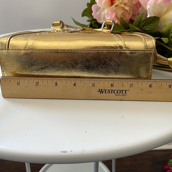 Pretty Metallic Gold City Bag - Picture 12 of 16